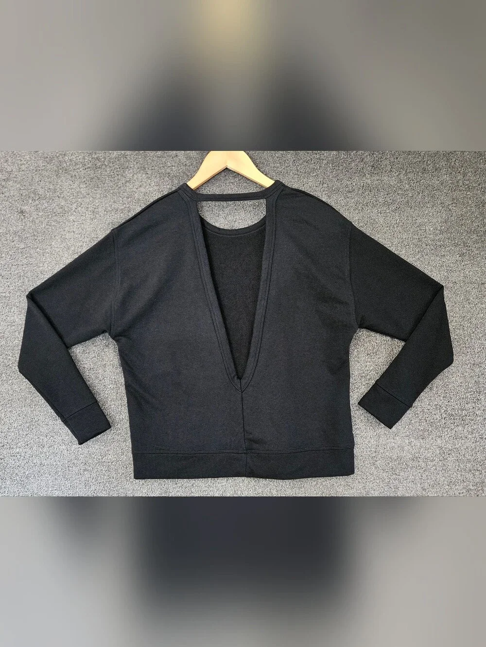 NWT Nike Dri-FIT Versa Open Back Sweatshirt Coquette Balletcore Athletic Size S